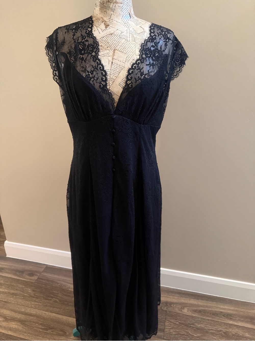 Popilush Shapewear Boho Floral Lace Front Slit Maxi Dress